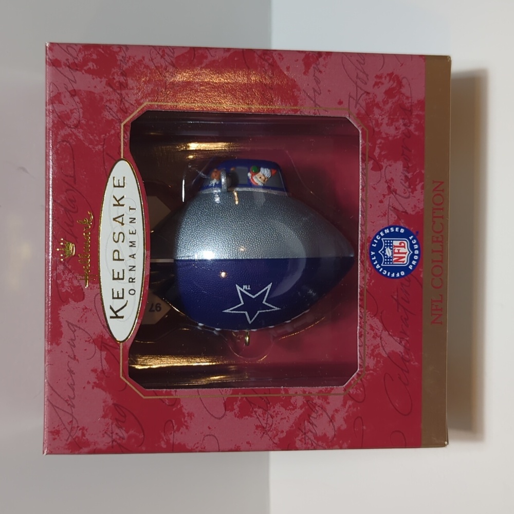 Vintage 1997 Hallmark NFL blimp ornament Dallas Cowboys